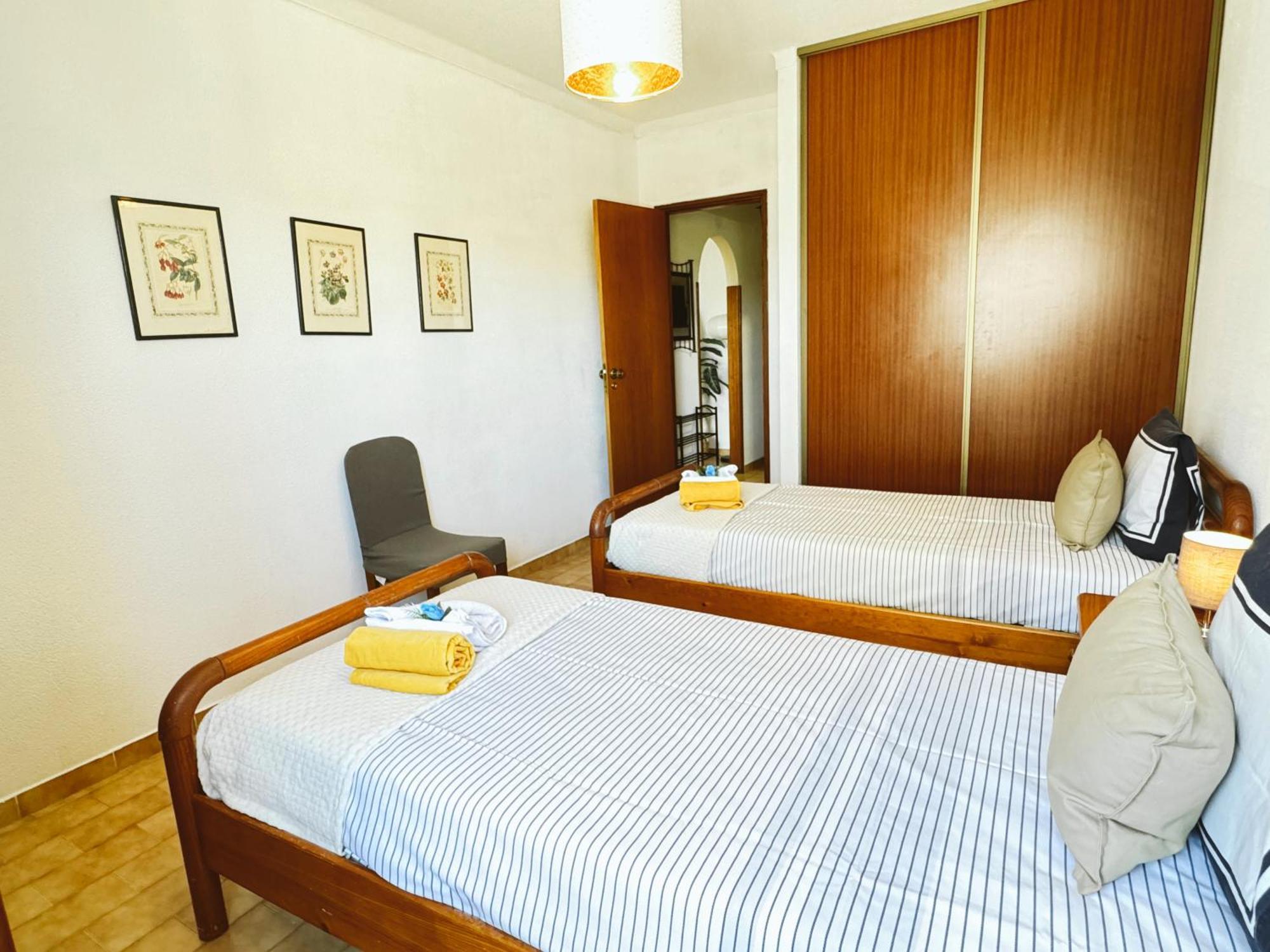 Апартаменты Patio Da Rocha - Silhueta Citadina Портиман Экстерьер фото